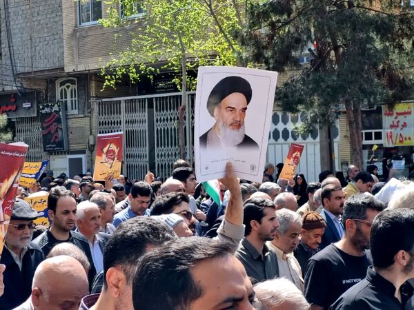 حضور پرشور مردم دارالمؤمنین کاشان در راهپیمایی روز قدس
