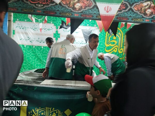  رنگ و بوی حیدری  شب عید غدیر در تجمعات مردم رجایی‌شهر کرج