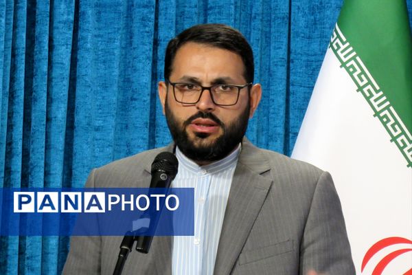 برگزاری آیین رونمایی از آثار تجربه‌نگاری جبهه فرهنگی انقلاب اسلامی کردستان و افتتاح مرکز «میدا»