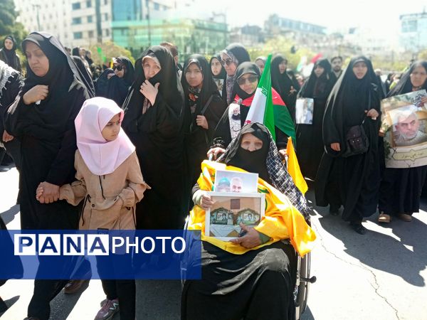 حضور پرشور مشهدی‌ها در راهپیمایی روز قدس؛ فریاد حمایت از فلسطین
