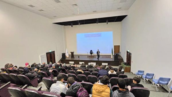 برگزاری کارگاه حضوری تندخوانی و تقویت حافظه در آشخانه 