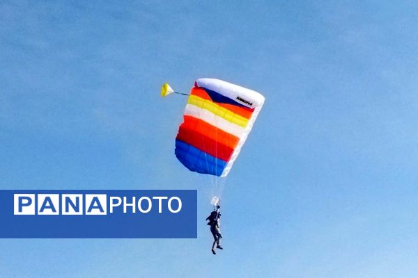 فرزندان ایران از مدارس شهریار تا راهپیمایی