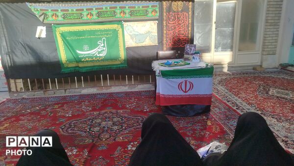  روایت‌گری دانش‌آموزان تویسرکانی درباره رهبر امت