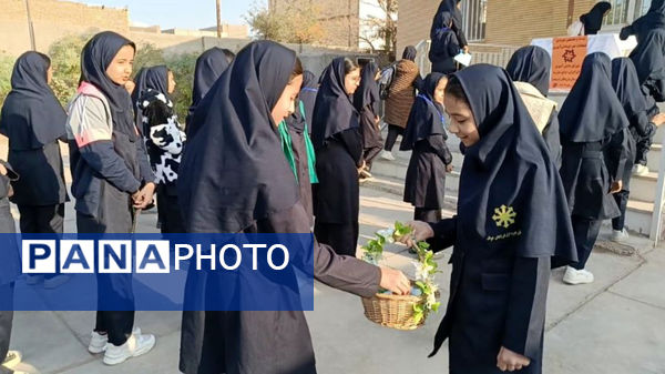 آیین برگزاری انتخابات شورای دانش آموزی در دبیرستان فرزانگان