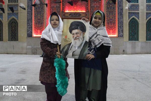 موکب دانش آموزی دبستانی های یزد