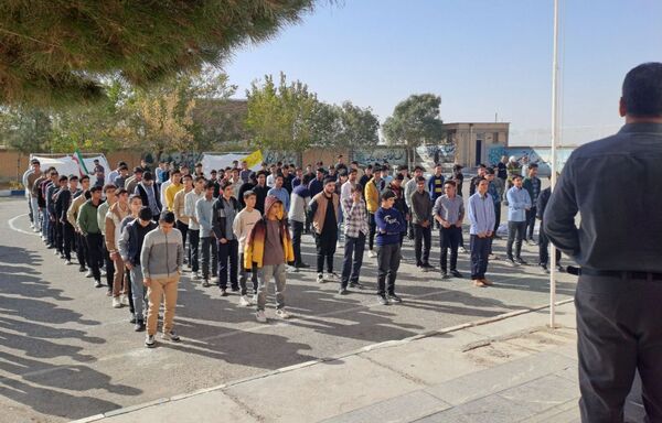 آیین نواختن زنگ پدافند غیرعامل در زاوه