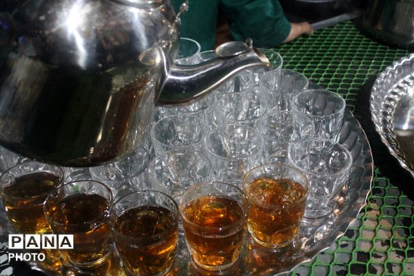 هفتاد و پنج شب چایخانه مسجد الزهرا میزبان سنگربان نیشابوری شد 