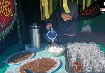 برپایی موکب حضرت فاطمه زهرا «س» در دبیرستان شهید دهقان
