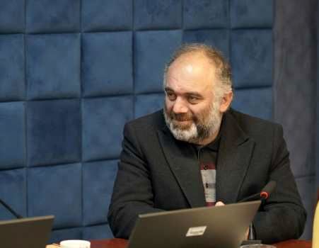 اعتکاف دانش‌آموزی فرصت راهبردی برای تعمیق تربیت دینی و معنوی است