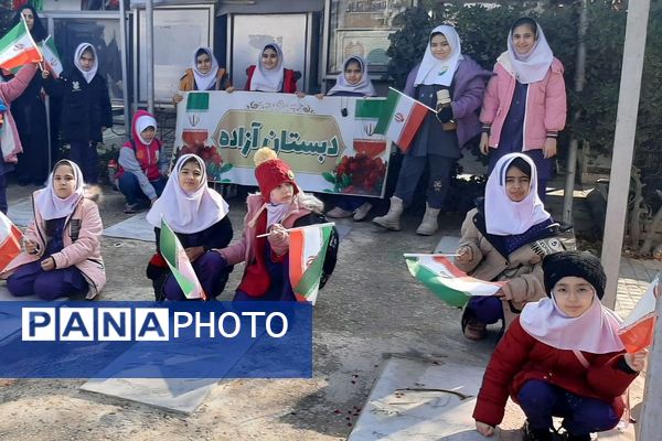 اجرای طرح «لاله‌های روشن» در دبستان آزاده ناحیه 2 شهرری 