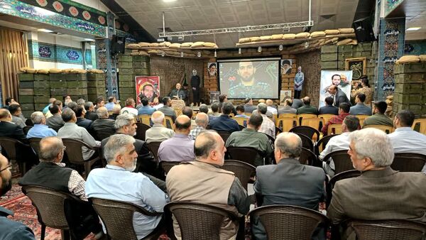 گرامیداشت هفتمین سالگرد شهادت فرمانده اطلاعات جبهه مقاومت در گلزار شهدای ملارد