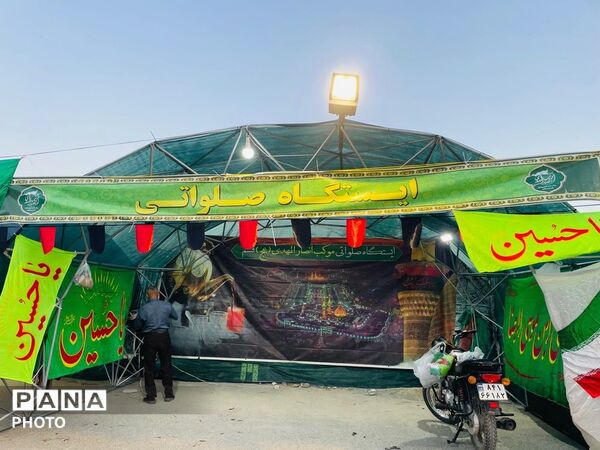 خدمت‌رسانی فرهنگی و مردمی در میناب به یاد شهدا
