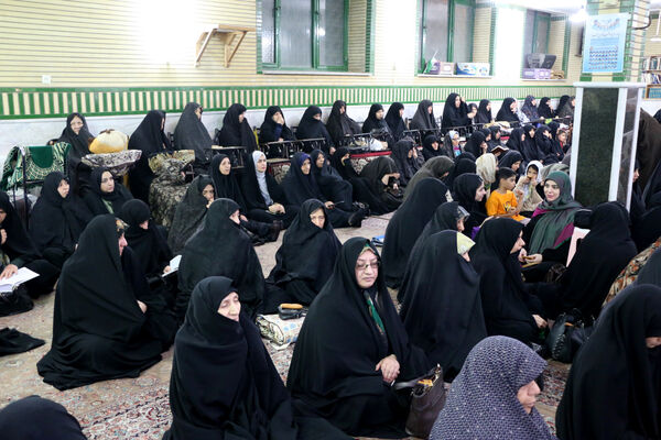 یادواره شهدای محله کوی «رهبر» در قم