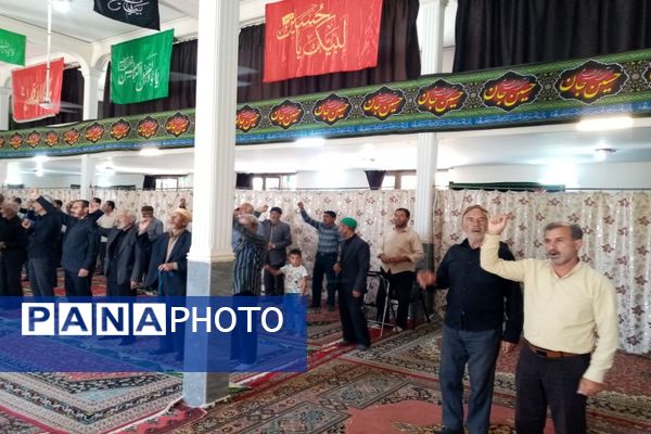 نماز جمعه در شهر تیتکانلو 