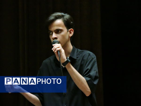 دیدار حجت‌الاسلام قمی با جمعی از دانش‌آموزان و نوجوانان استان یزد