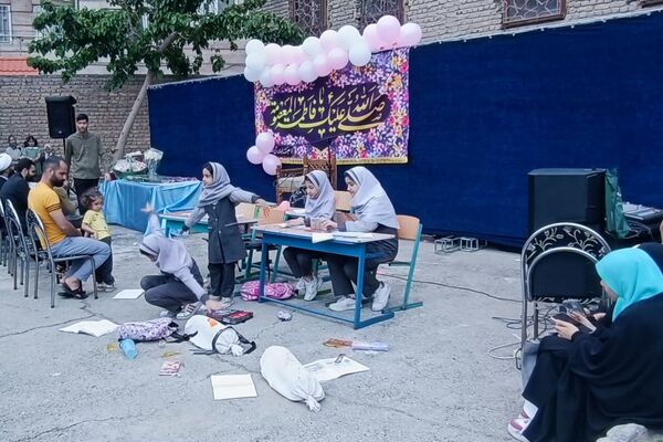 مراسمی به یاد شهدای میناب در رباط‌کریم