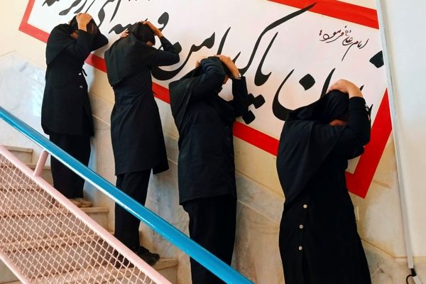 هنرستان جنت فارسان میزبان مانور زلزله