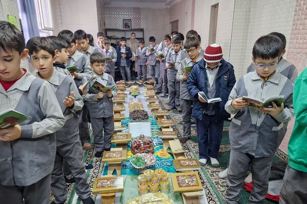یلدای مهدوی در دبستان بانو ابوالوفا ناحیه دو شهرری 