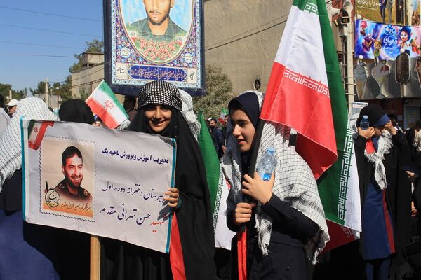 راهپیمایی 13 آبان در کرمان