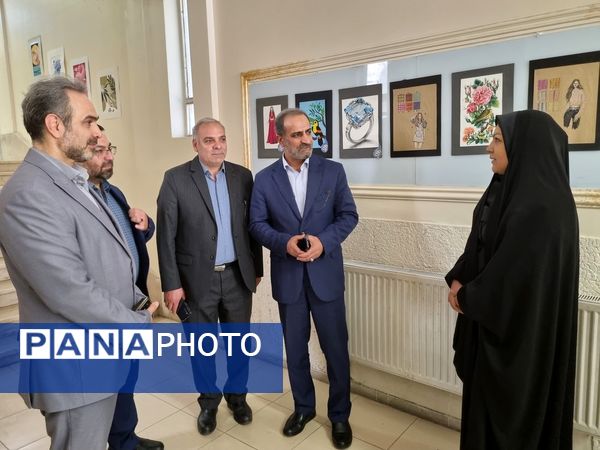 افتتاح نمایشگاه قطبی هنرستان‌های شهر تهران