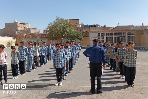 آیین استقبال از دانش‌آموزان پایه هفتم،مدرسه شهید فتوحی