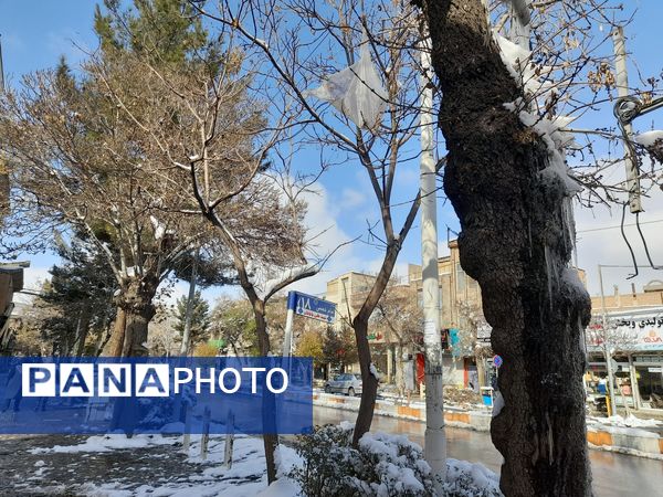 بارش اولین برف پاییزی و تعطیلی مدارس و ادارات استان خراسان رضوی