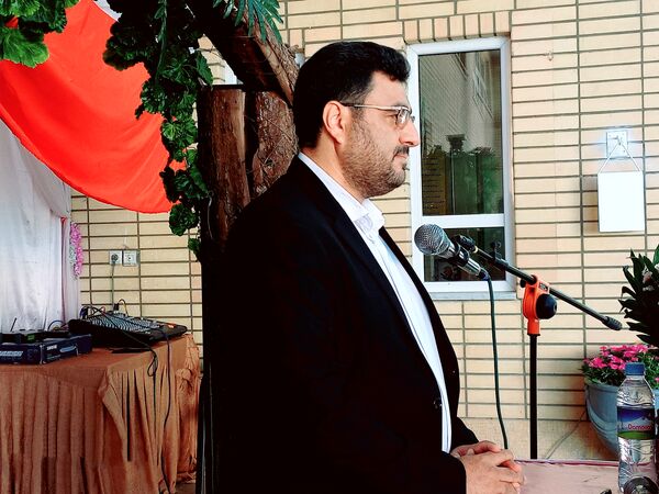 زنگ‌ ناحیه‌ای مهر و مقاومت در آموزشگاه صارمیه 10 آموزش و پرورش ناحیه یک اصفهان