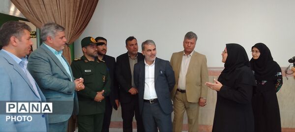  آیین بازگشایی مدارس و بازدید مسئولین از هنرستان بنت الهدی صدر