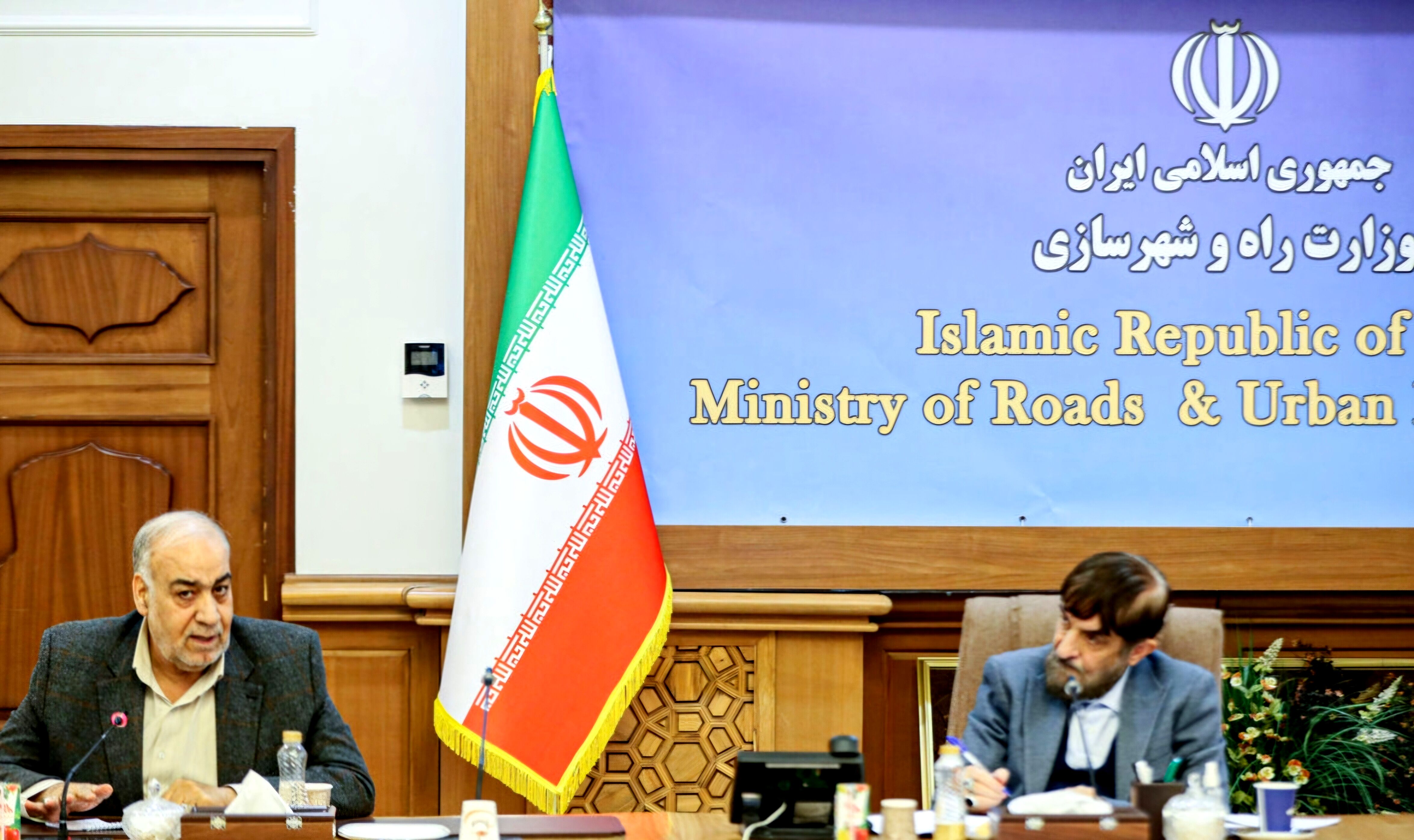 اجماع مسئولان دولتی برای سرمایه گذاری بخش خصوصی در توسعه آزادراه‌ها ضروری است