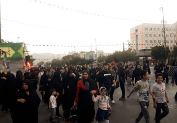 دختران حاج قاسم یزد برای اولین بار به مشهد مقدس اعزام شدند