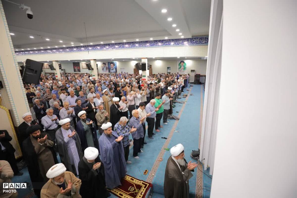 نماز جمعه ، تجلی همدلی مردم در سایه ایمان و بصیرت