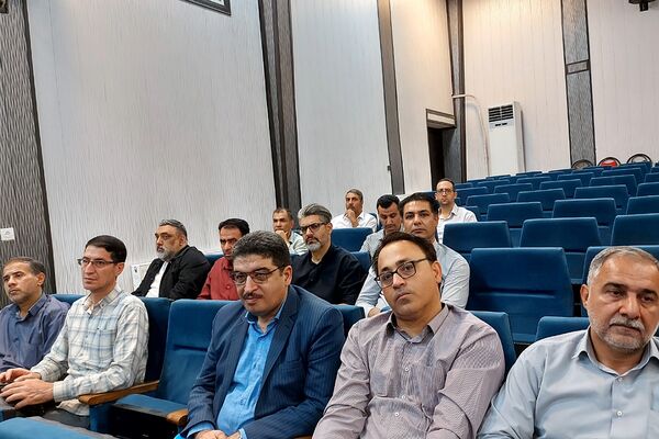 جلسه عمومی مدیران مدارس منطقه کهریزک 