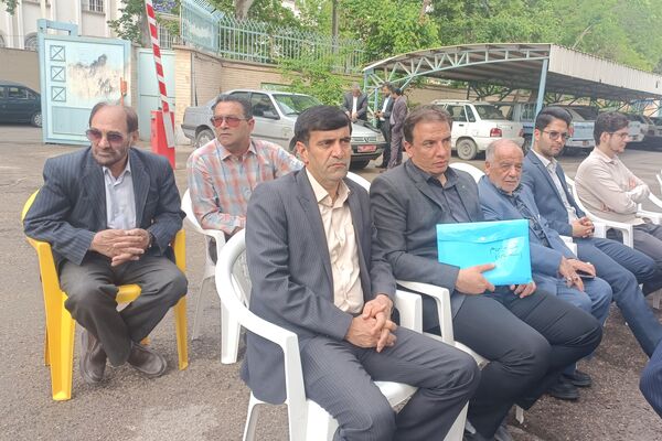 برگزاری مراسم بزرگداشت روز معلم در نیشابور 