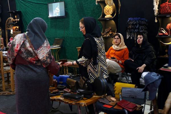 یازدهمین نمایشگاه ملی صنایع‌دستی و سومین نمایشگاه بین‌المللی گردشگری تبریز