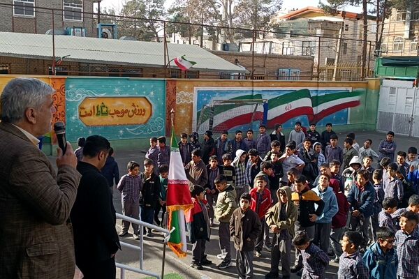 از زنگ انقلاب تا شور رقابت؛ جام فجر در دبستان علامه طباطبایی پیشوا