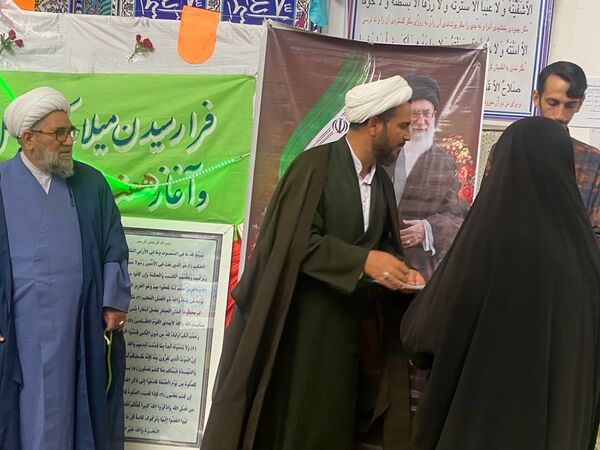 حضور جمعی از فرهنگیان مانه و سملقان در نماز عبادی سیاسی جمعه