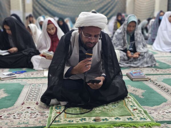 جوانه‌های بندگی؛ اعتکاف دانش‌آموزی 