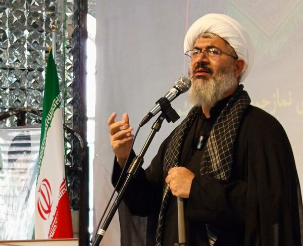 نماز جمعه در کاشمر 