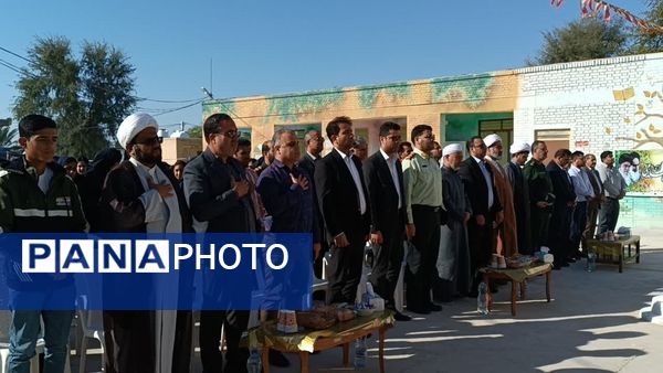 زنگ انقلاب در مدارس پارسیان نواخته شد 