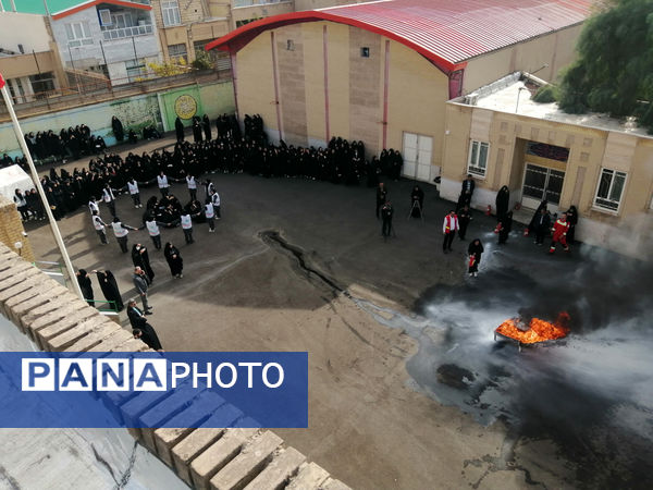 مانور زلزله و ایمنی در دبیرستان شاهد رضویه قم