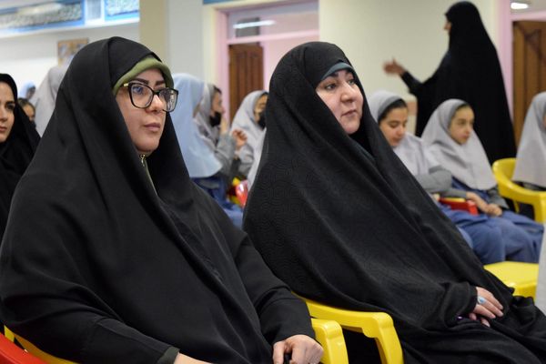 ارتقای سلامت دانش‌آموزان با برگزاری کارگاه آموزشی در مدرسه دخترانه حضرت معصومه(س)