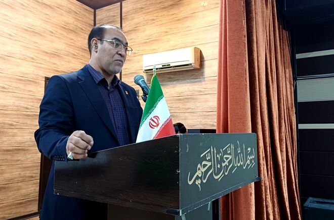 تجلیل از فعالان نماز و قرآن در لرستان؛ آیین بزرگداشت خادمان فرهنگی و دینی برگزار شد