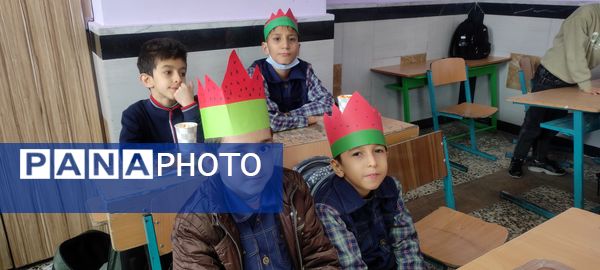 جشن یلدایی در مدرسه شهدای فرهنگی شهرستان شیروان