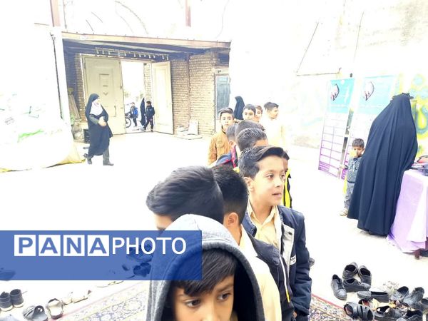 جشن میلاد حضرت زهرا(س) در تکیه علی اکبری فدافن