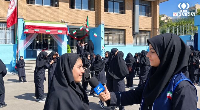 جشن آغاز فصلی تازه در سال تحصیلی جدید برای ورودی‌های پایه هفتم دبیرستان نبوت 