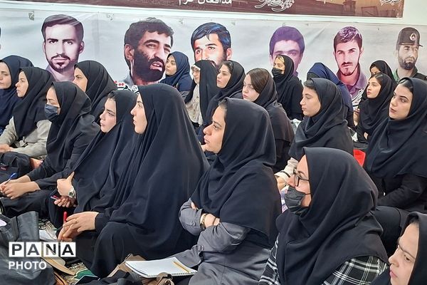 کارگاه توانمندسازی مربیان کودکستان‌های شهرستان قرچک