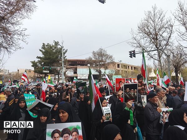  راهپیمایی روز قدس باحضور پرشور مردم نیشابور