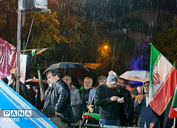 بیعت با امام زیر باران رحمت الهی