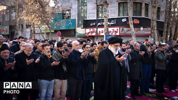 اقامه نماز عید سعید فطر در کرج