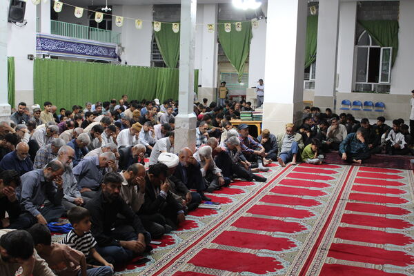 برگزاری مراسم گرامیداشت سالگرد ارتحال امام خمینی (ره) در شهر درق